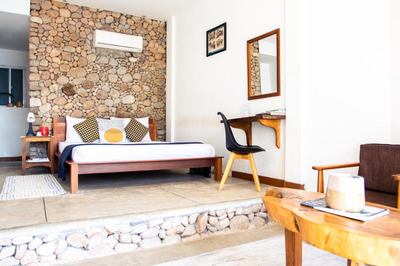 Saravoan-Kep Hotel Exterior photo