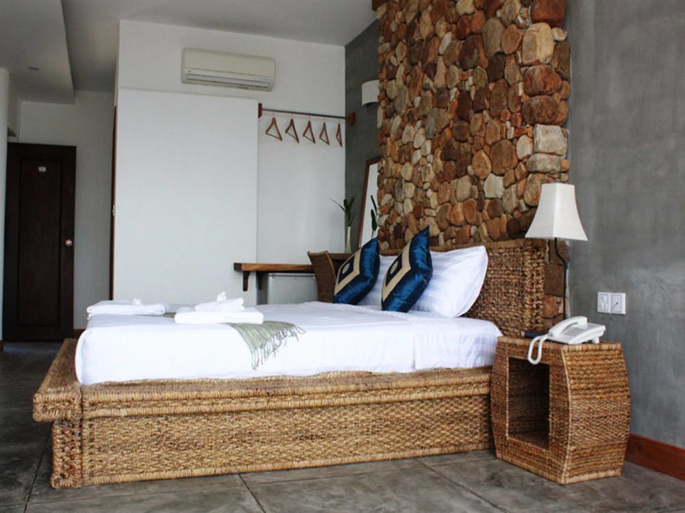 Saravoan-Kep Hotel Exterior photo