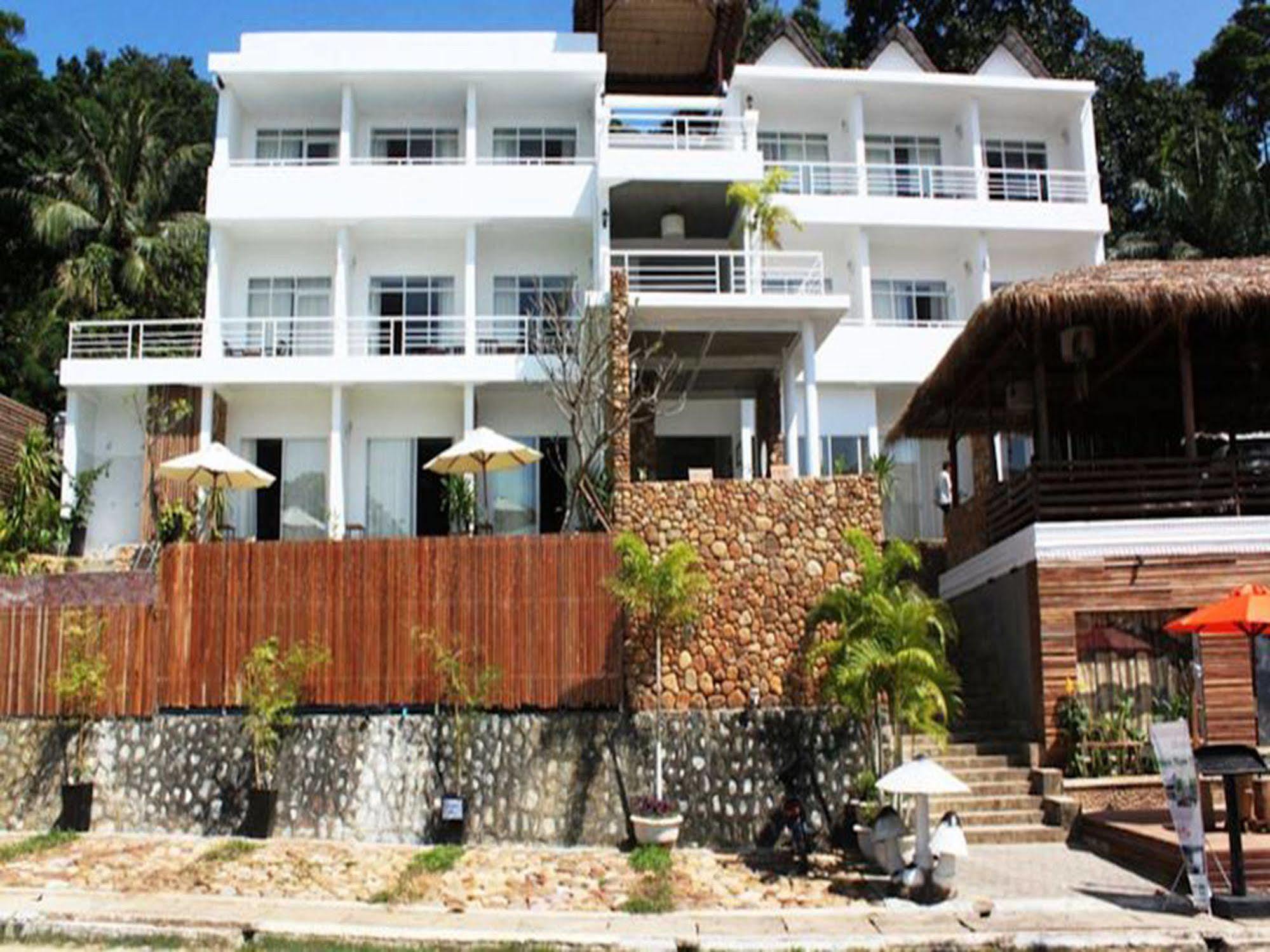 Saravoan-Kep Hotel Exterior photo